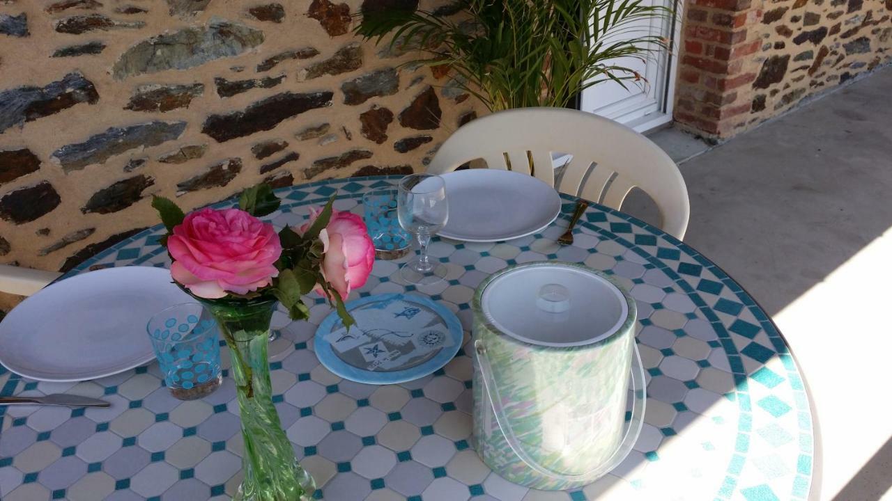 Appartement Le clos de la cote d'Emeraude à Saint-Benoît-des-Ondes Extérieur photo